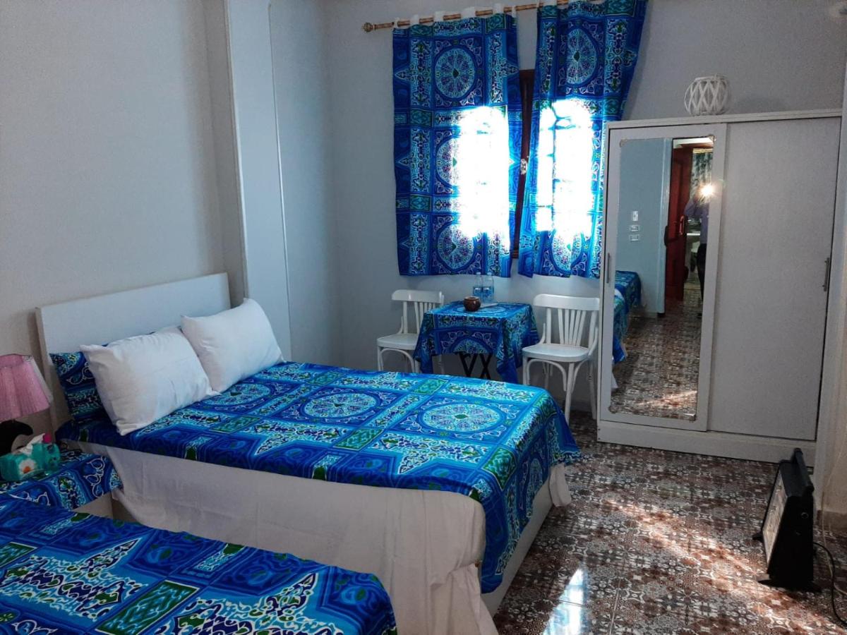 Deluxe Zimmer (2 Erwachsene & 1 Kind)