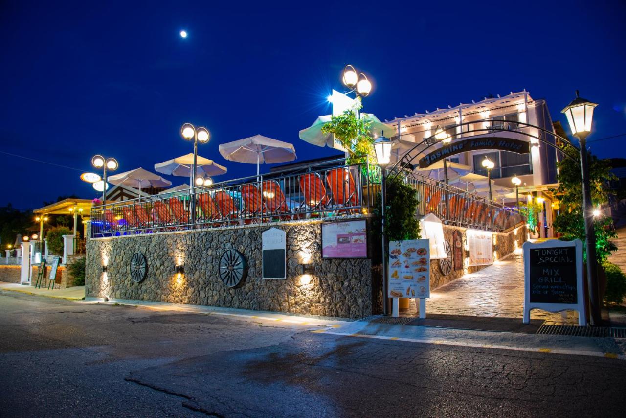 B&B Agios Stefanos Avlioton - Jasmine Hotel & Apartments - Bed and Breakfast Agios Stefanos Avlioton