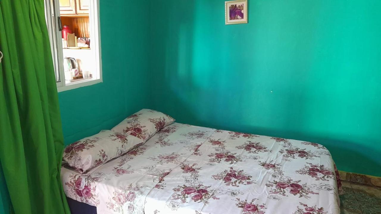 Hostel Loli - B&B Puerto Iguazú