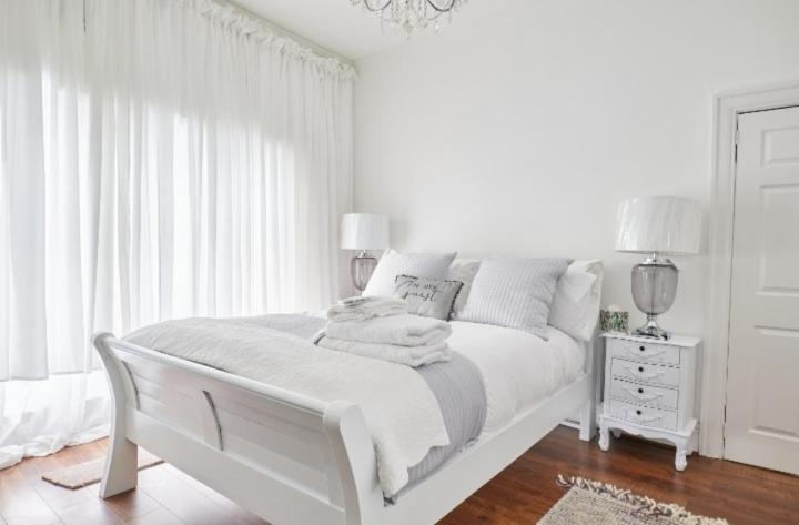 Super Stylish Flat Very Close to Freeman Hospital! - B&B
