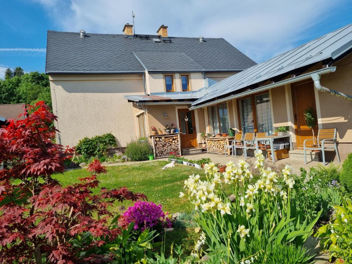 Penzion U našich - Bed and Breakfast