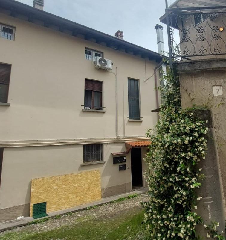 Appartamento con 2 Camere da Letto