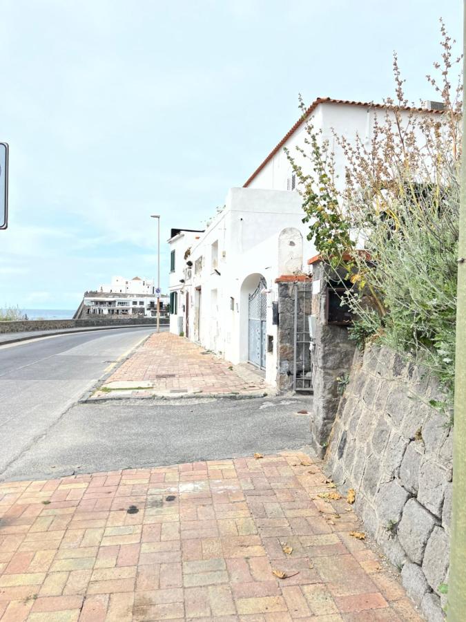 B&B Ischia - [Vista sul Tramonto di Forio] Bilocale con Terrazza - Bed and Breakfast Ischia