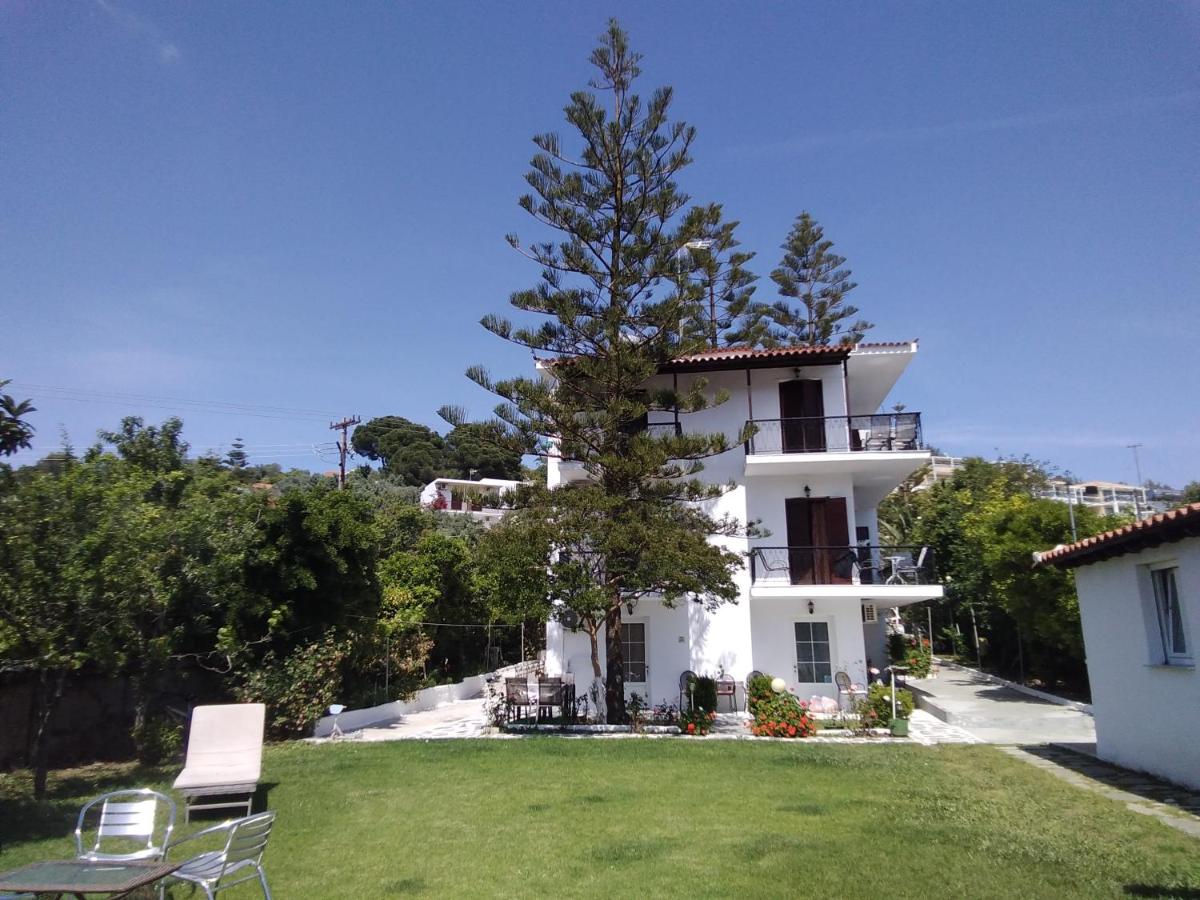 B&B Troulos - Villa Ourania - Bed and Breakfast Troulos