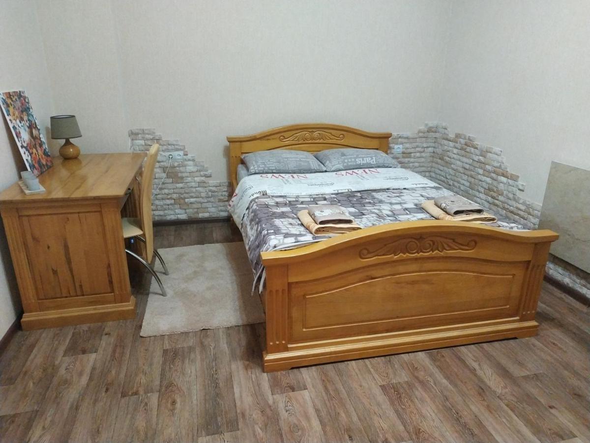 B&B Kamianets-Podilskyï - Apartment in the center of old town - Bed and Breakfast Kamianets-Podilskyï