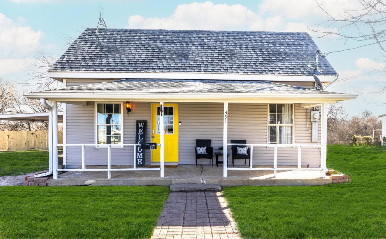 The Hive - Downtown Stephenville - Bed and Breakfast