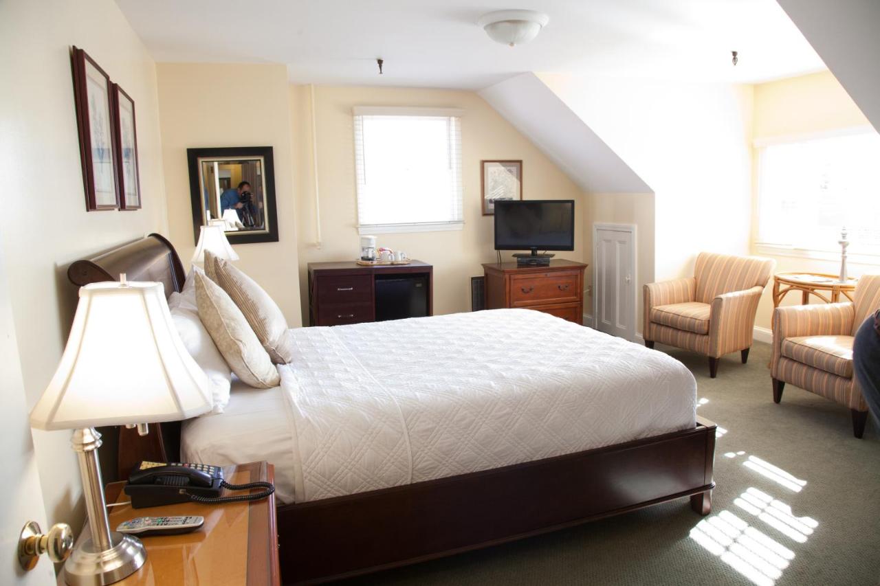 Superior Queen Room