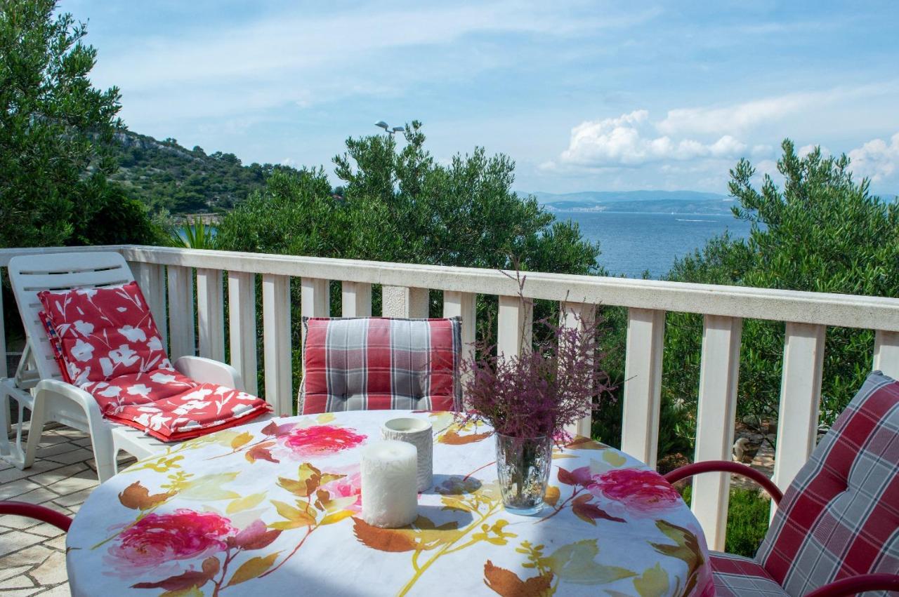 B&B Rogač - Apartment Ela - very close to beach - Bed and Breakfast Rogač