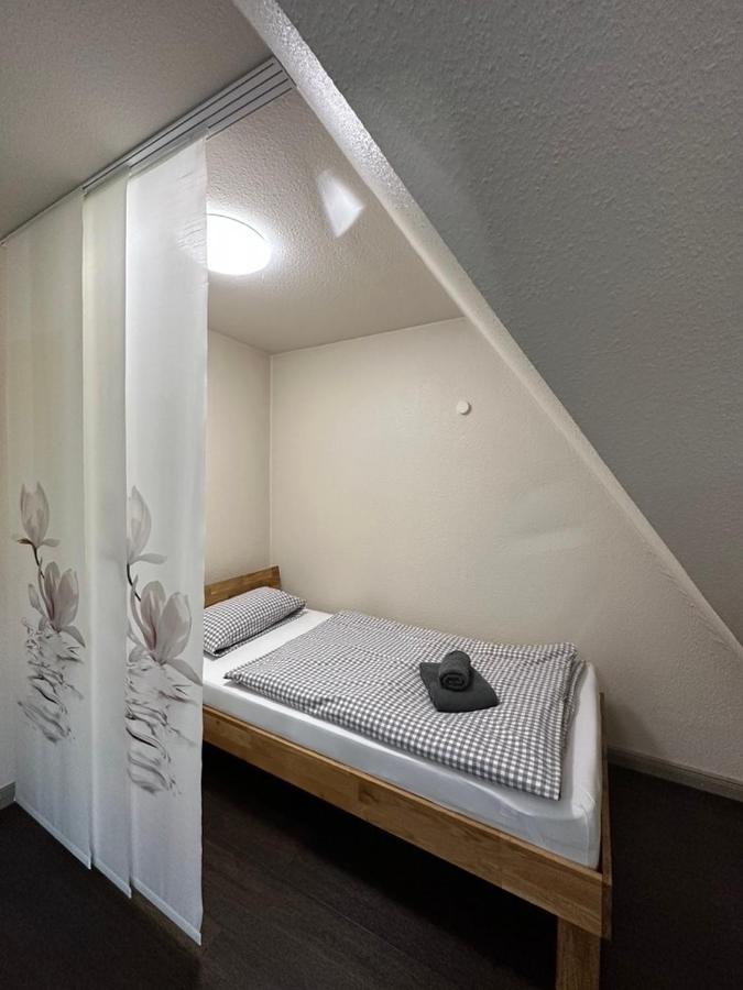 Apartment 17 - No Pets allow