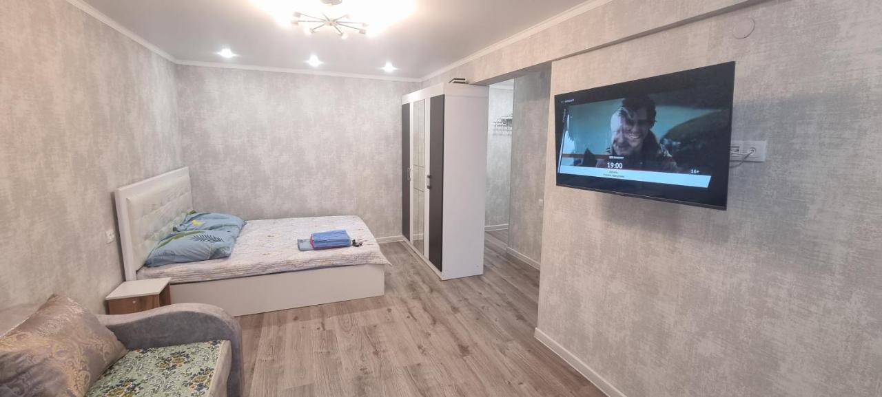 B&B Balqash - 1 комнатная квартира со всеми удобствами - Bed and Breakfast Balqash