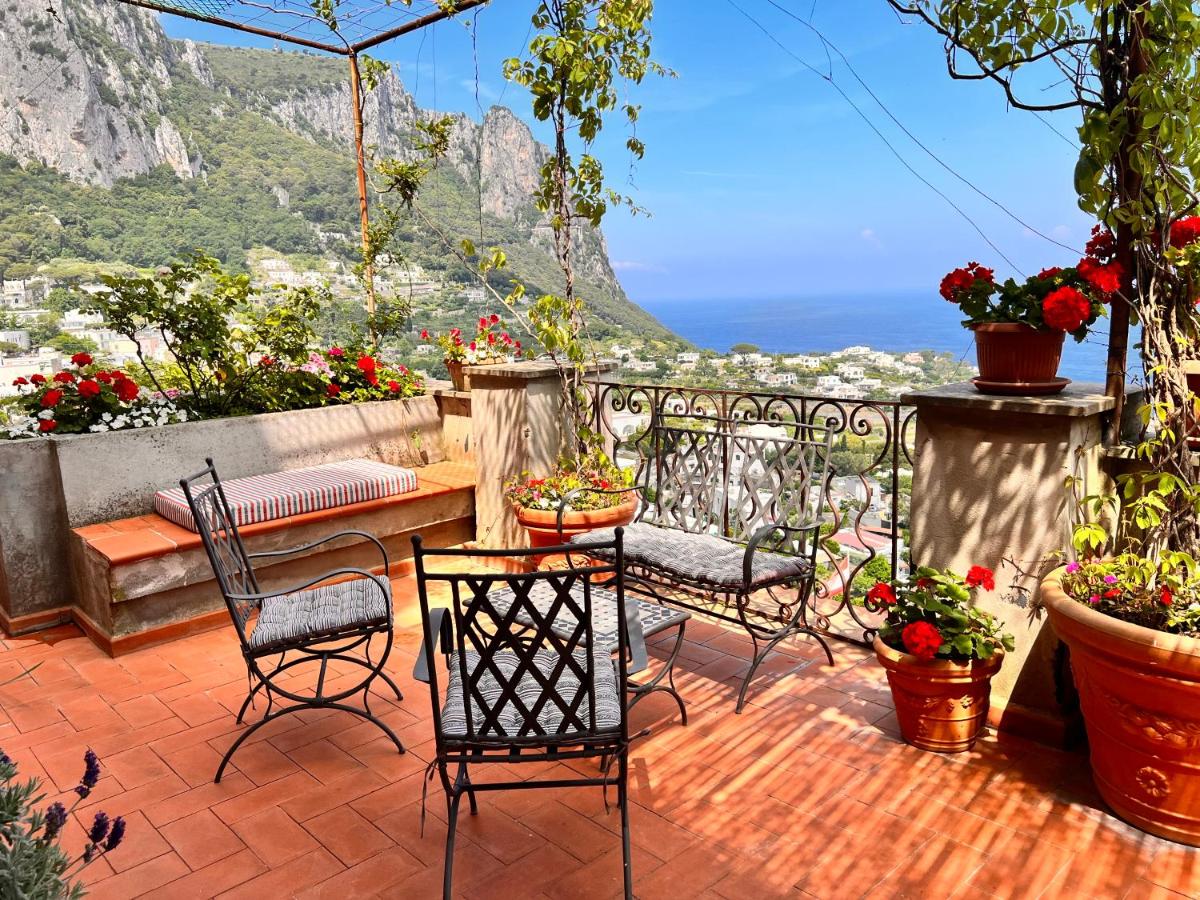 B&B Isla de Capri - Villa Castello Apartments - Bed and Breakfast Isla de Capri
