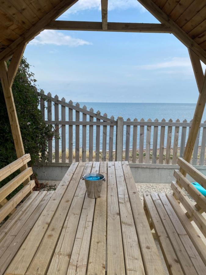 B&B Kent - BRiSYL BEACH HOUSE, with amazing changing views! - Bed and Breakfast Kent
