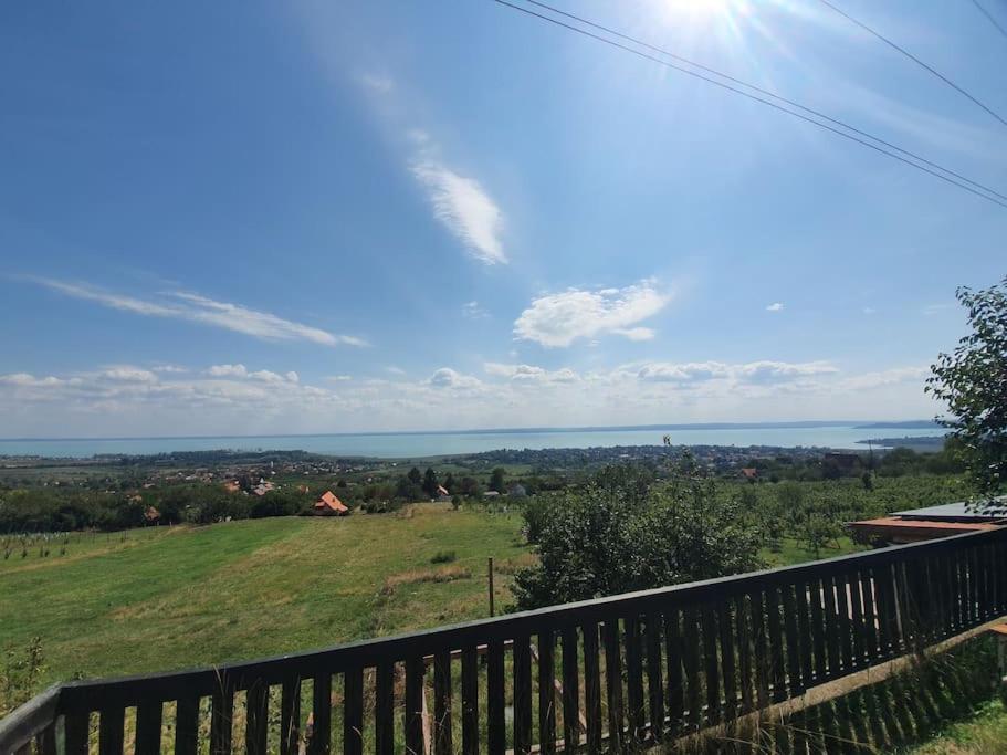 Kisház a hegyen - B&B