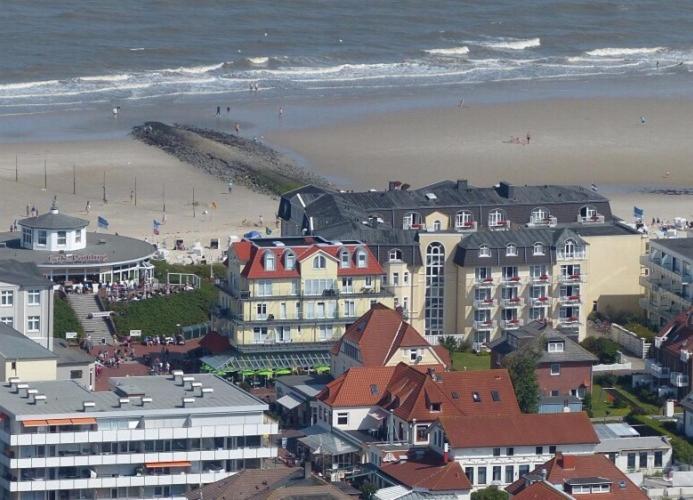 B&B Wangerooge - "WoogeStrand" - Traumwohnung für 4 Personen in der repräsentativen Residenz Anna See direkt am Hauptstrand. - Bed and Breakfast Wangerooge