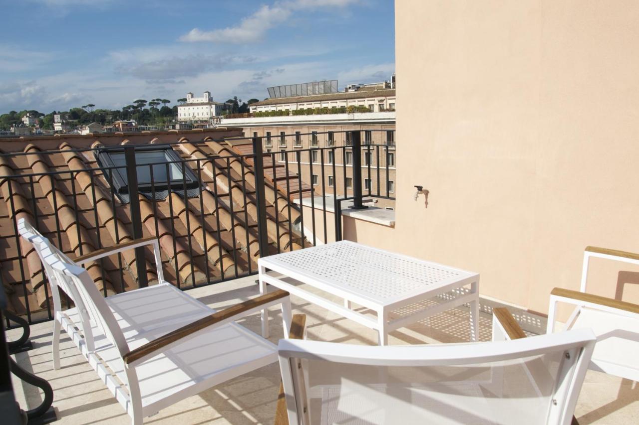 Apartment with Terrace