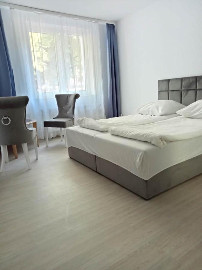 Habitación Doble Pequeña