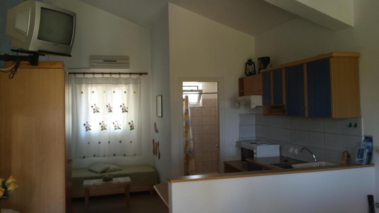 One-Bedroom Apartment (2 - 3 Adults)