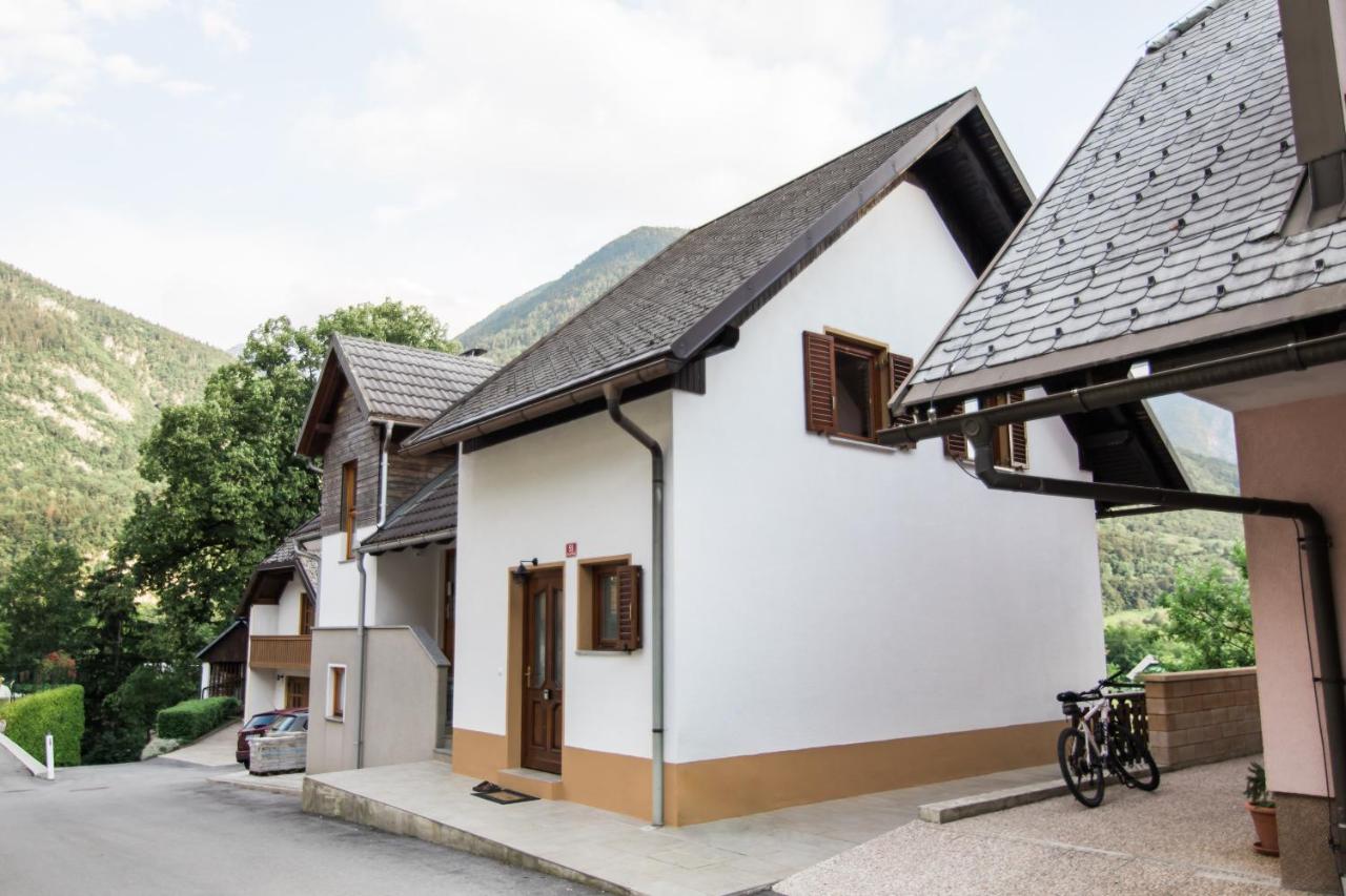 Apartma Lojz - Chambres d’hôtes Bovec