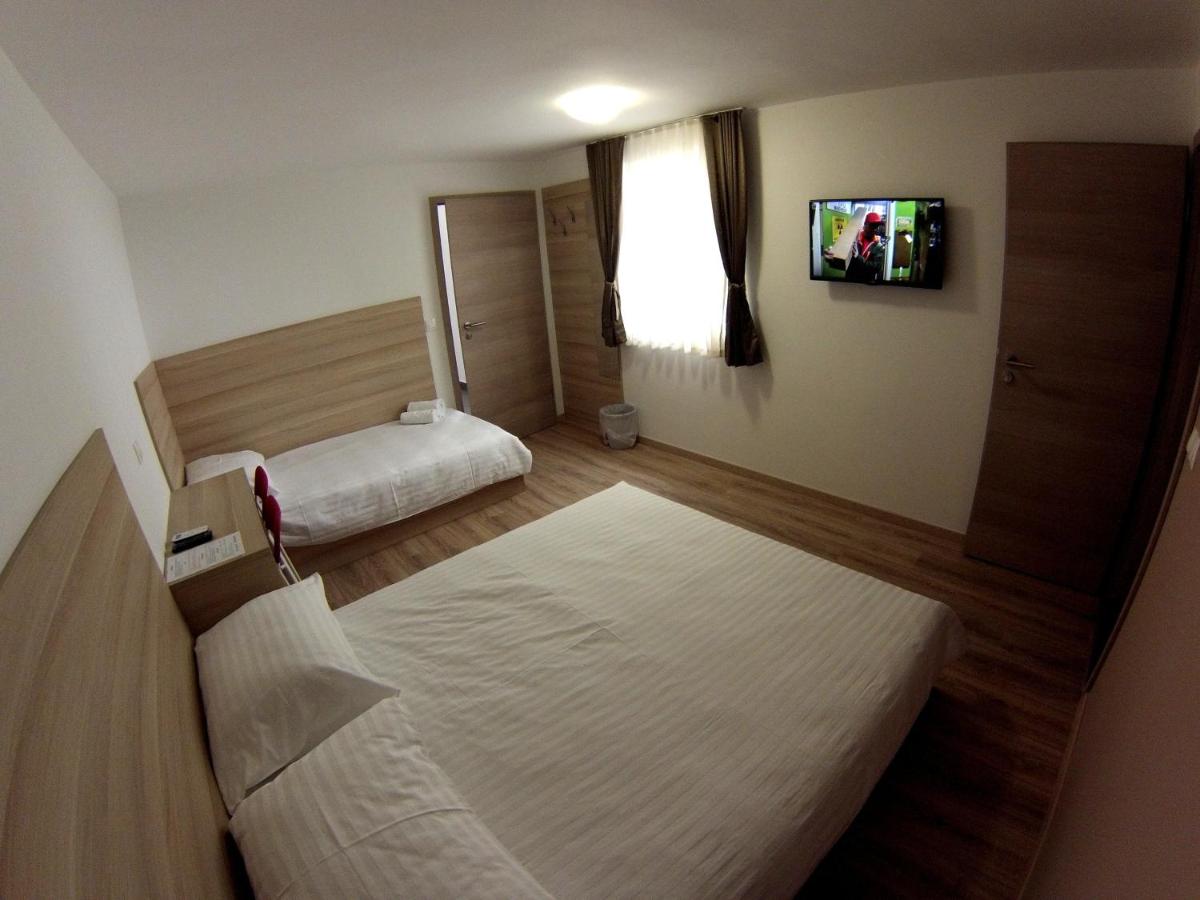 B&B Postumia - Sweet Dreams Rooms and Apartments Postojna - Bed and Breakfast Postumia