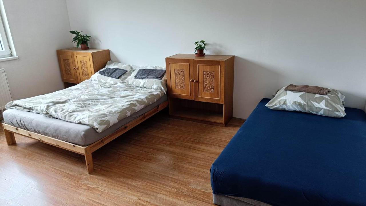 One-Bedroom Apartment - Non-Smoking