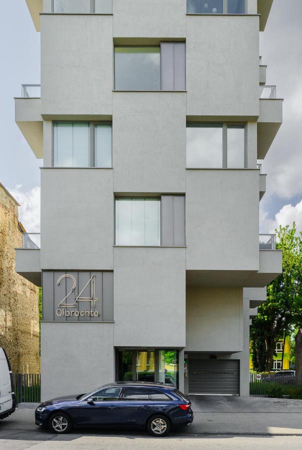 Olbrachta 24 - Close to metro - P&O Apartments - Ferienwohnung Warschau