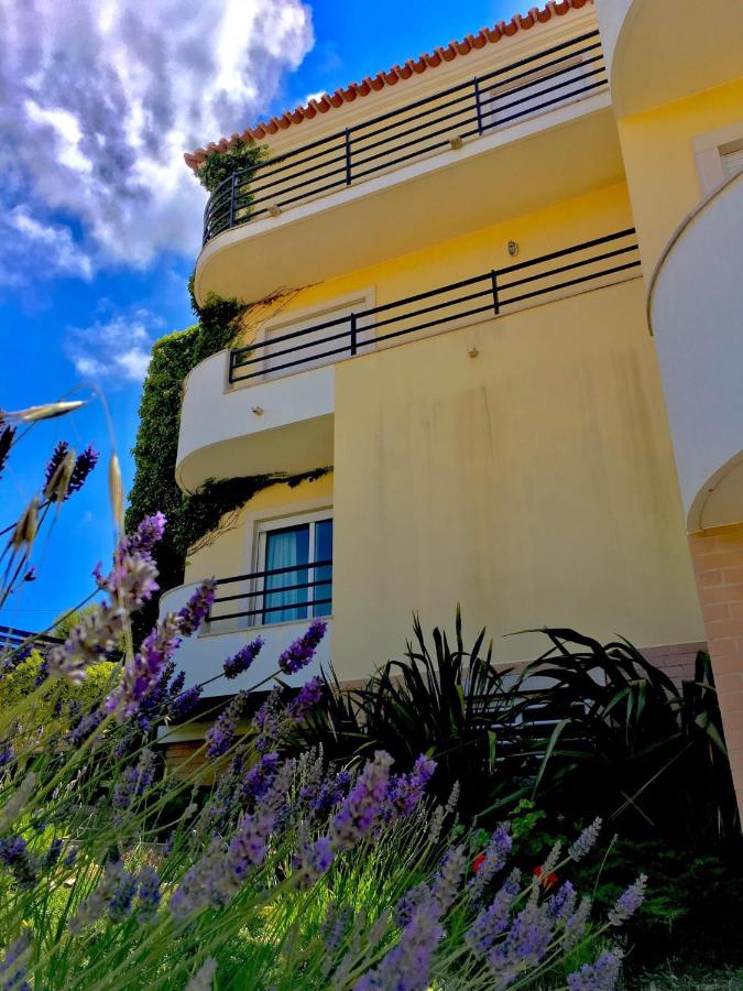 Sleep & Surf Ericeira - Portugal - B&B