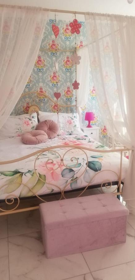 Appartamento con 2 Camere da Letto