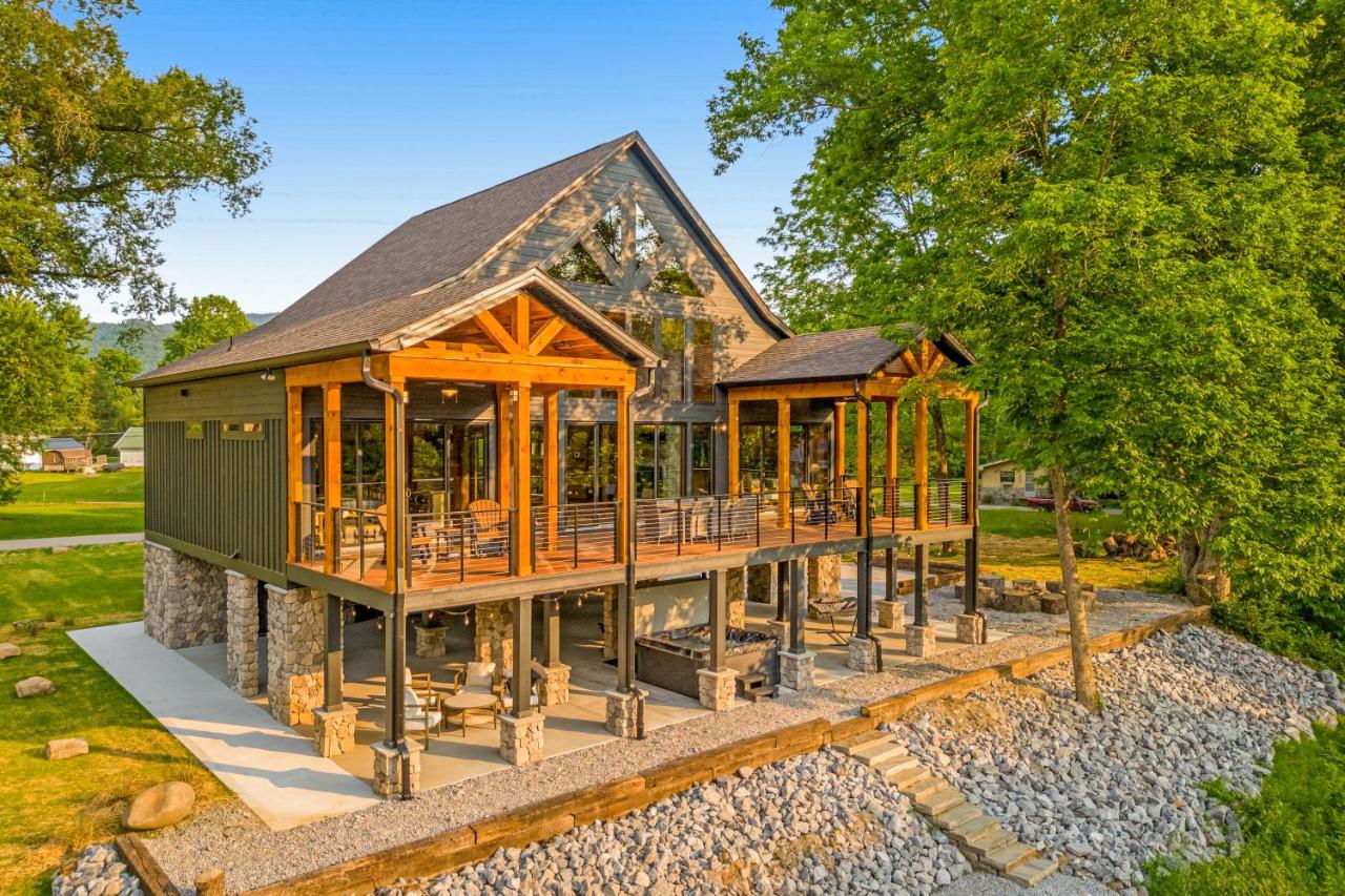 Enchanting Riverscape - Chambres d’hôtes Townsend