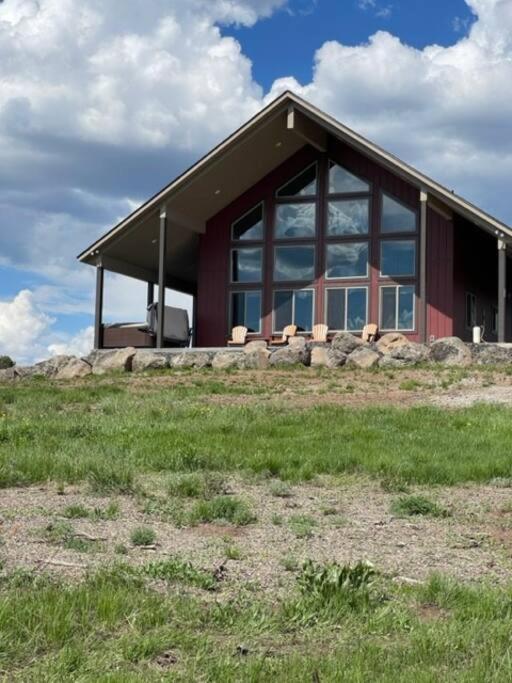 3505 Joseph Dr Cabin with breathtaking views, 30 miles to Yellowstone - Chambres d’hôtes Island Park