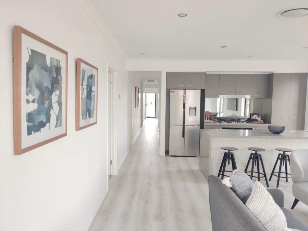 Gold Coast Oasis 4BR Villa in Coomera - B&B Gold Coast