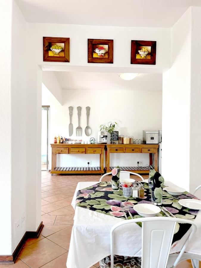 TCS on Lynnwood Guesthouse - Bed and Breakfast Pretoria