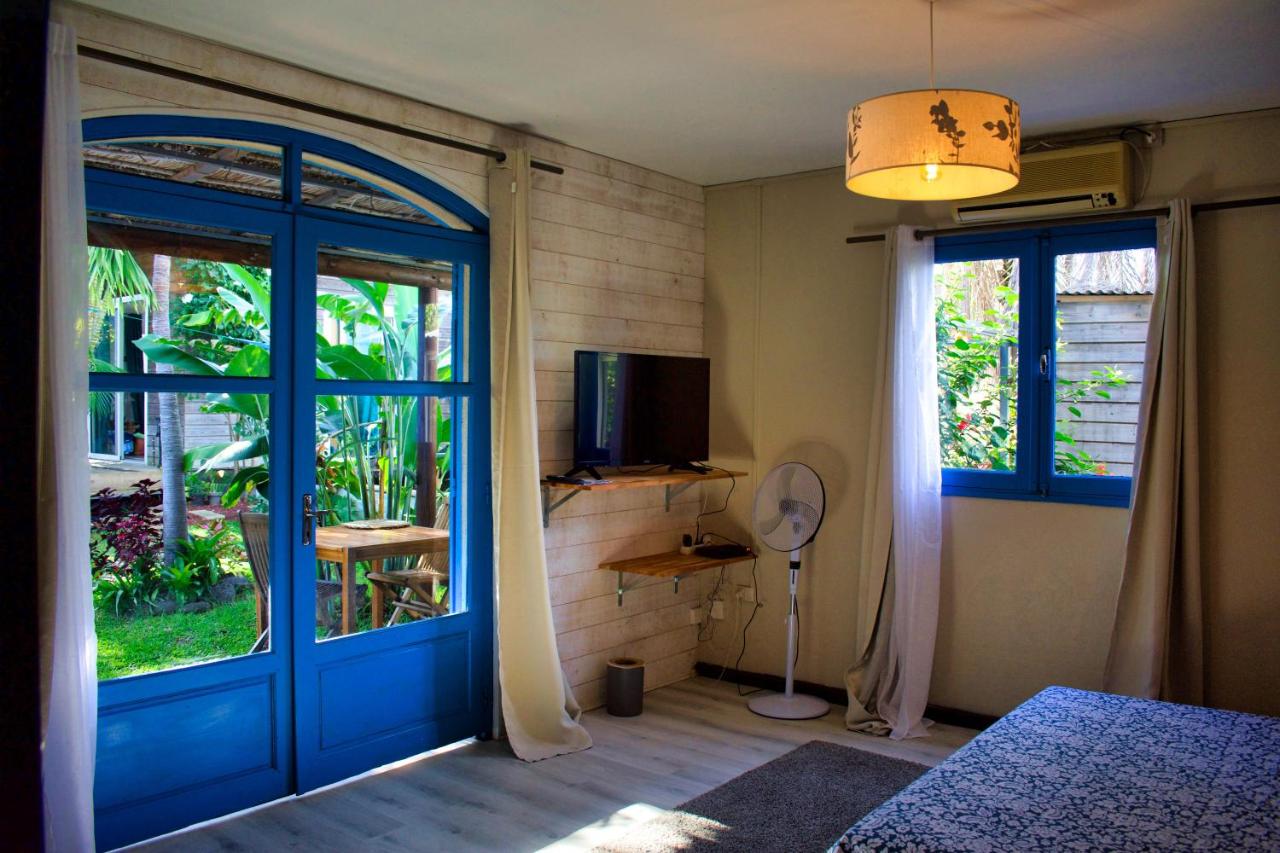 Chambre Double - Vue sur Piscine