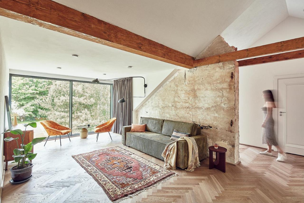 Suite Junior con vistas al jardín
