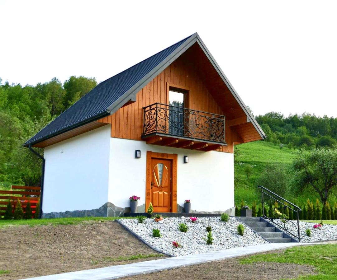 Domek przy Lubaniu - B&B