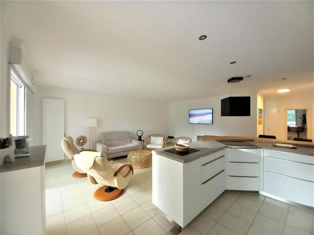 T3 spacieux dans une résidence de standing - Ferienwohnung Fréjus