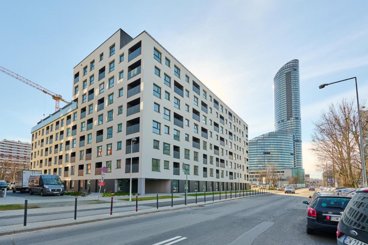 Central SouthStar Apartments - Gwiaździsta - FREE PARKING by Noclegi Renters - B&B