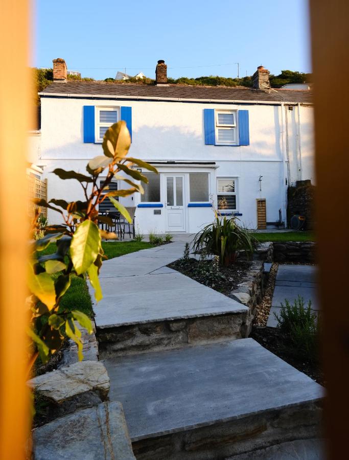 B&B Portreath - Newly renovated cottage with hot tub - Bed and Breakfast Portreath