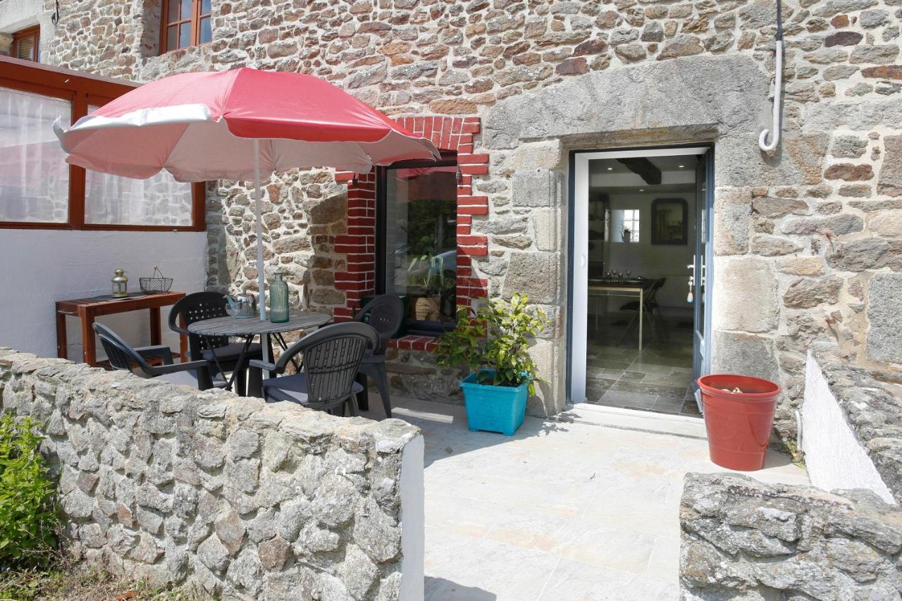 La Quinardais - Charmante maison avec terrasse - B&B