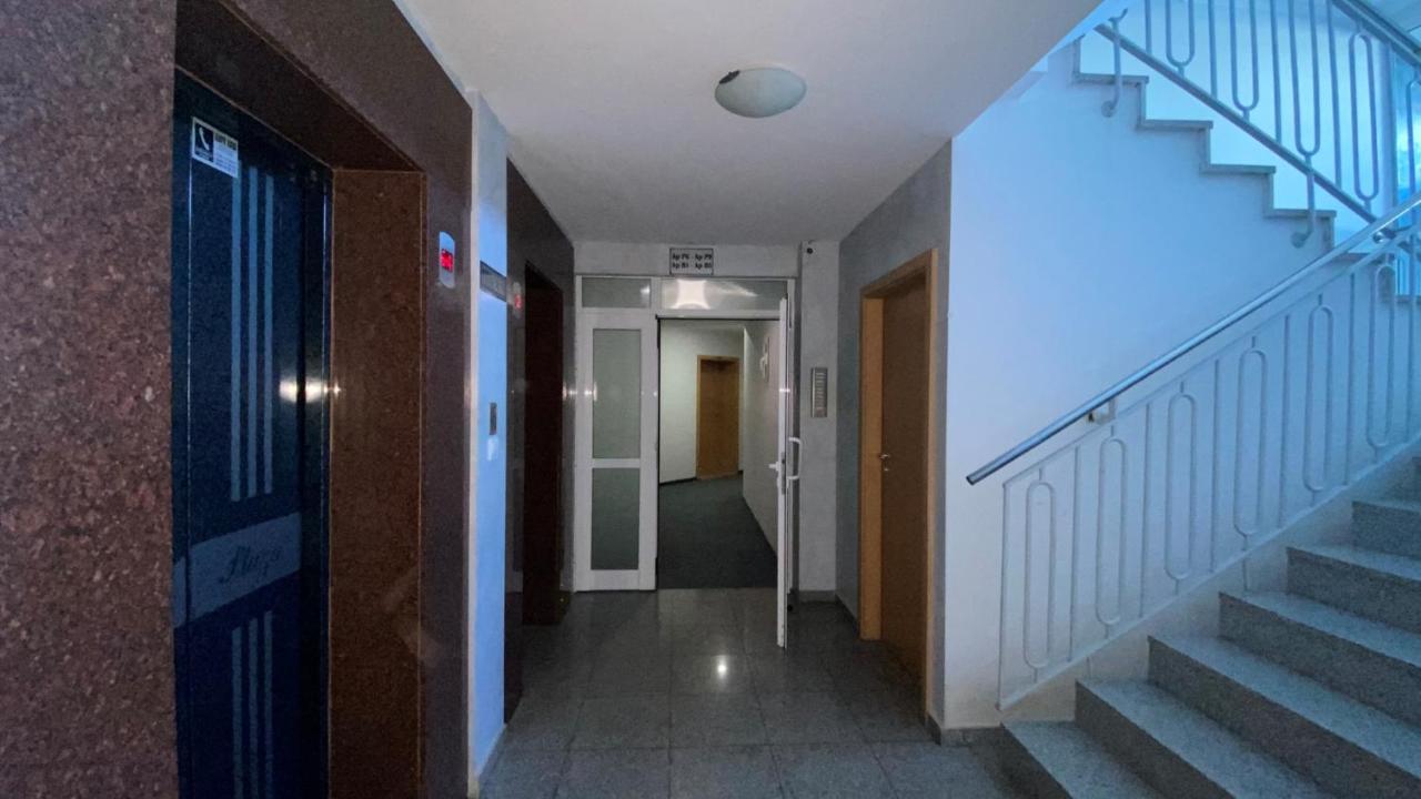 Bratanov Central Plaza apartments - B&B