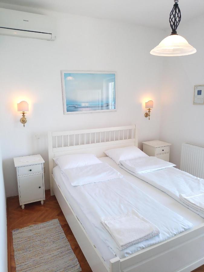Double Room with Balcony and Sea View