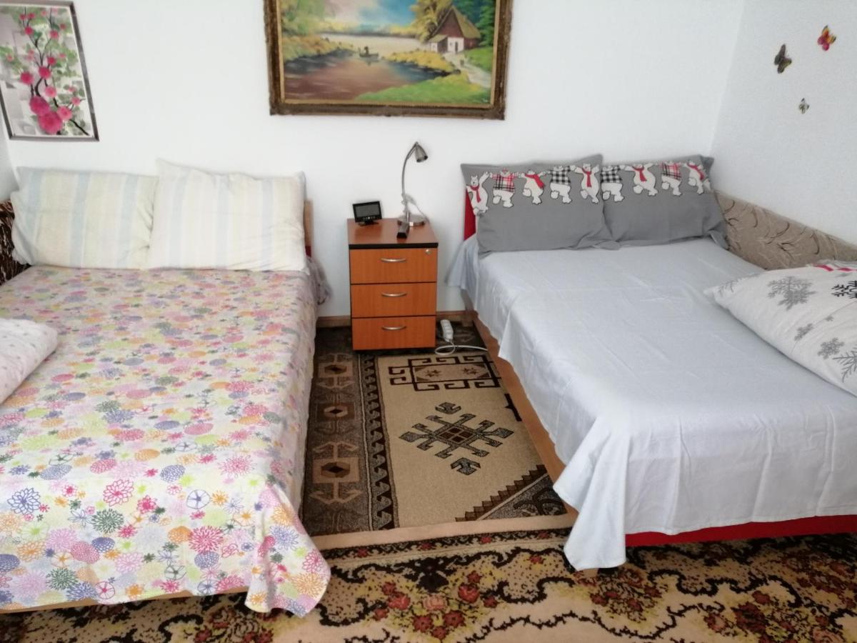 Standard Double Room with Shared Bathroom