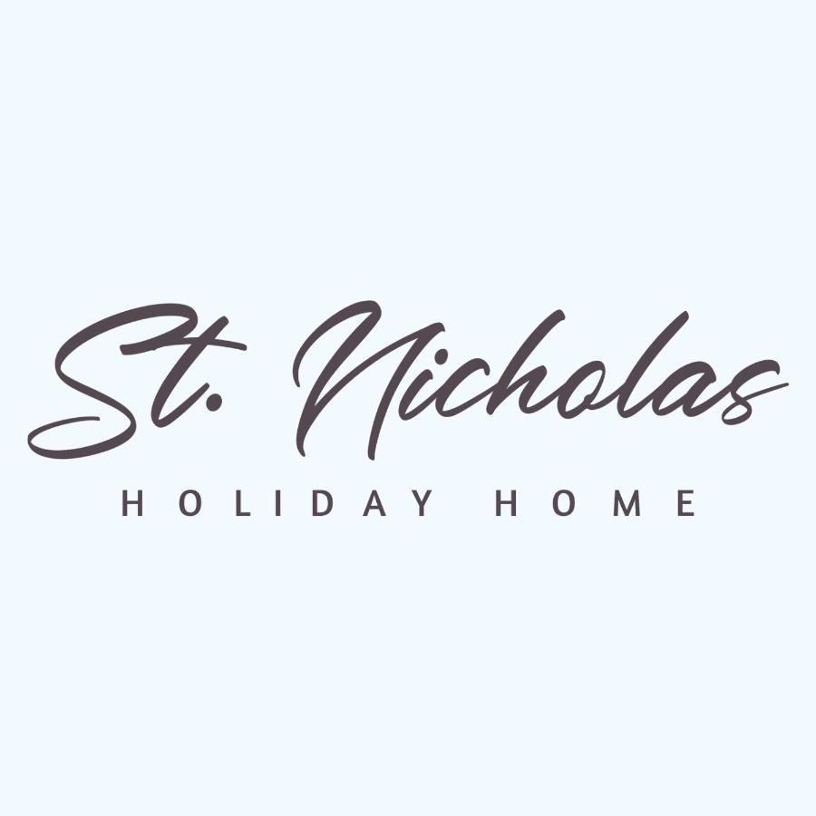 B&B Planos - St. Nicholas Holiday Home - Bed and Breakfast Planos