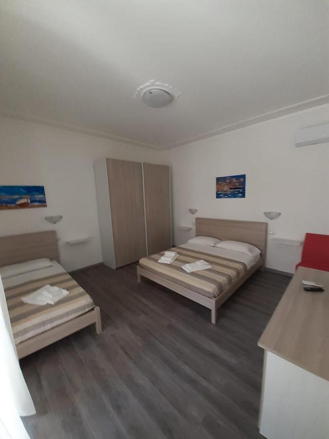 Standard Dreibettzimmer