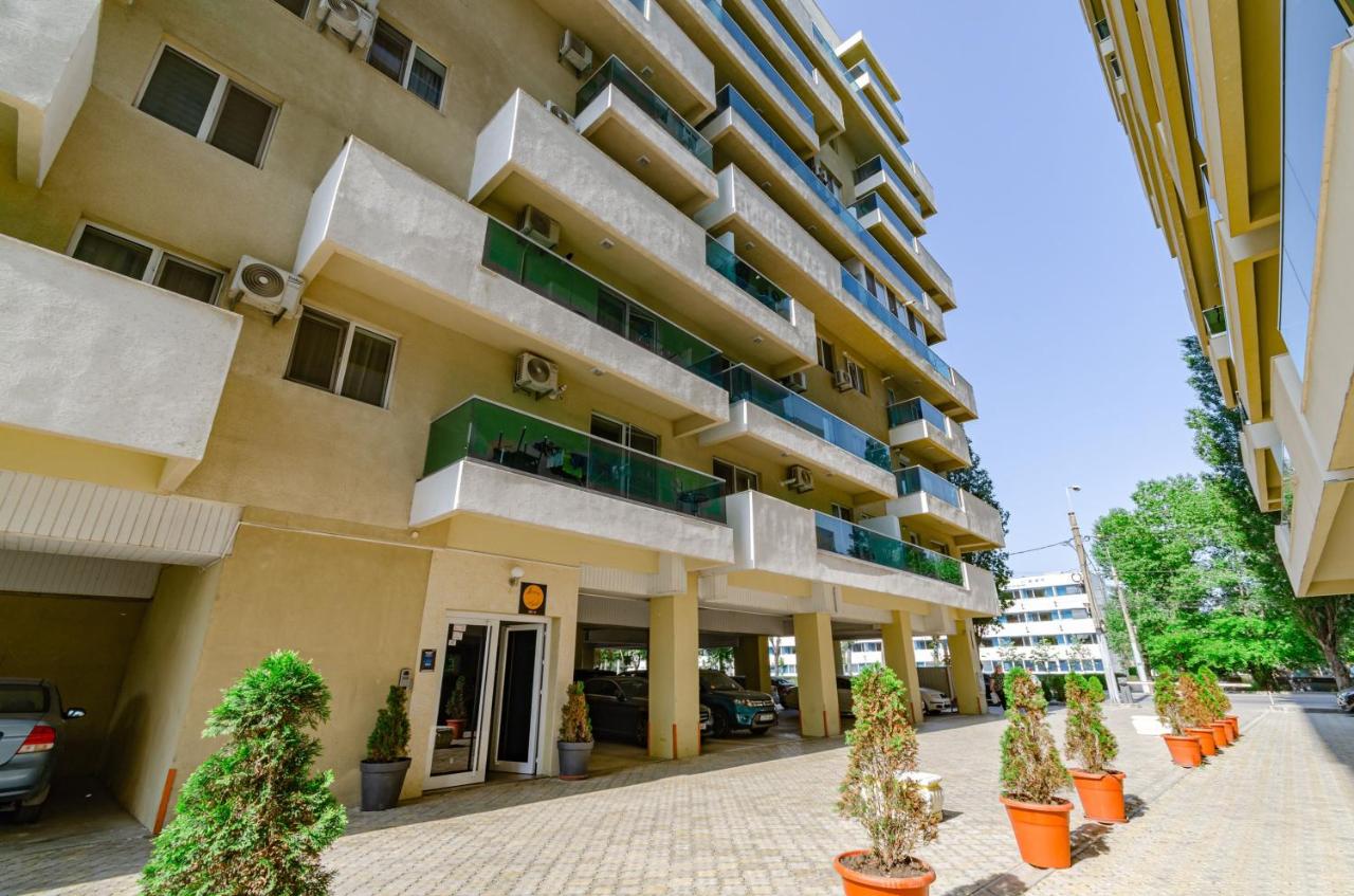 Moonlight Breeze Mamaia - Bed and Breakfast Mamaia