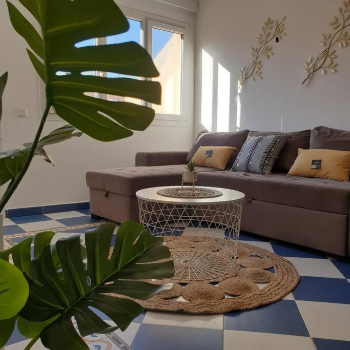 Lobos Views Workaction, Enjoy while you work - Chambres d’hôtes Corralejo