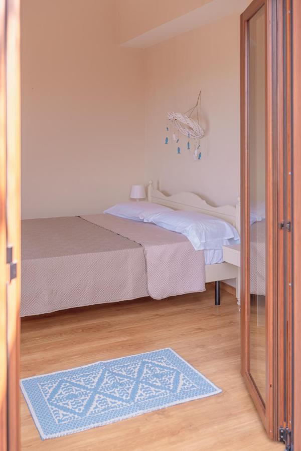 Double Room with Balcony and Sea View