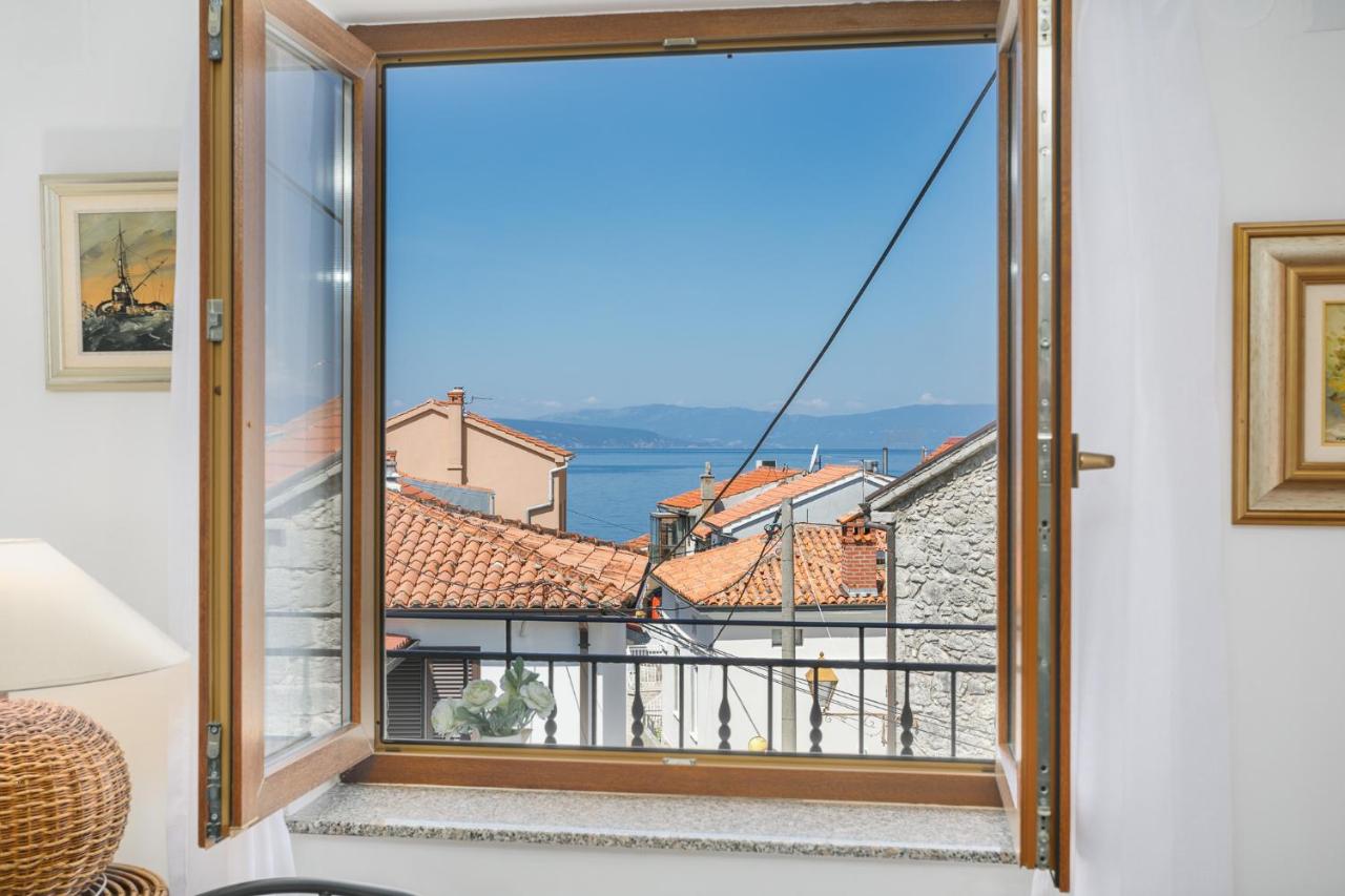 Apartmen PLUS u centru blizu plaže - B&B Njivice