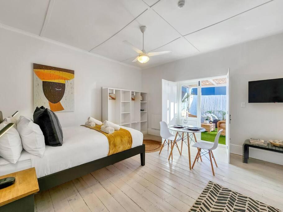 B&B Kapstadt - Visually Stunning apartment - Bed and Breakfast Kapstadt