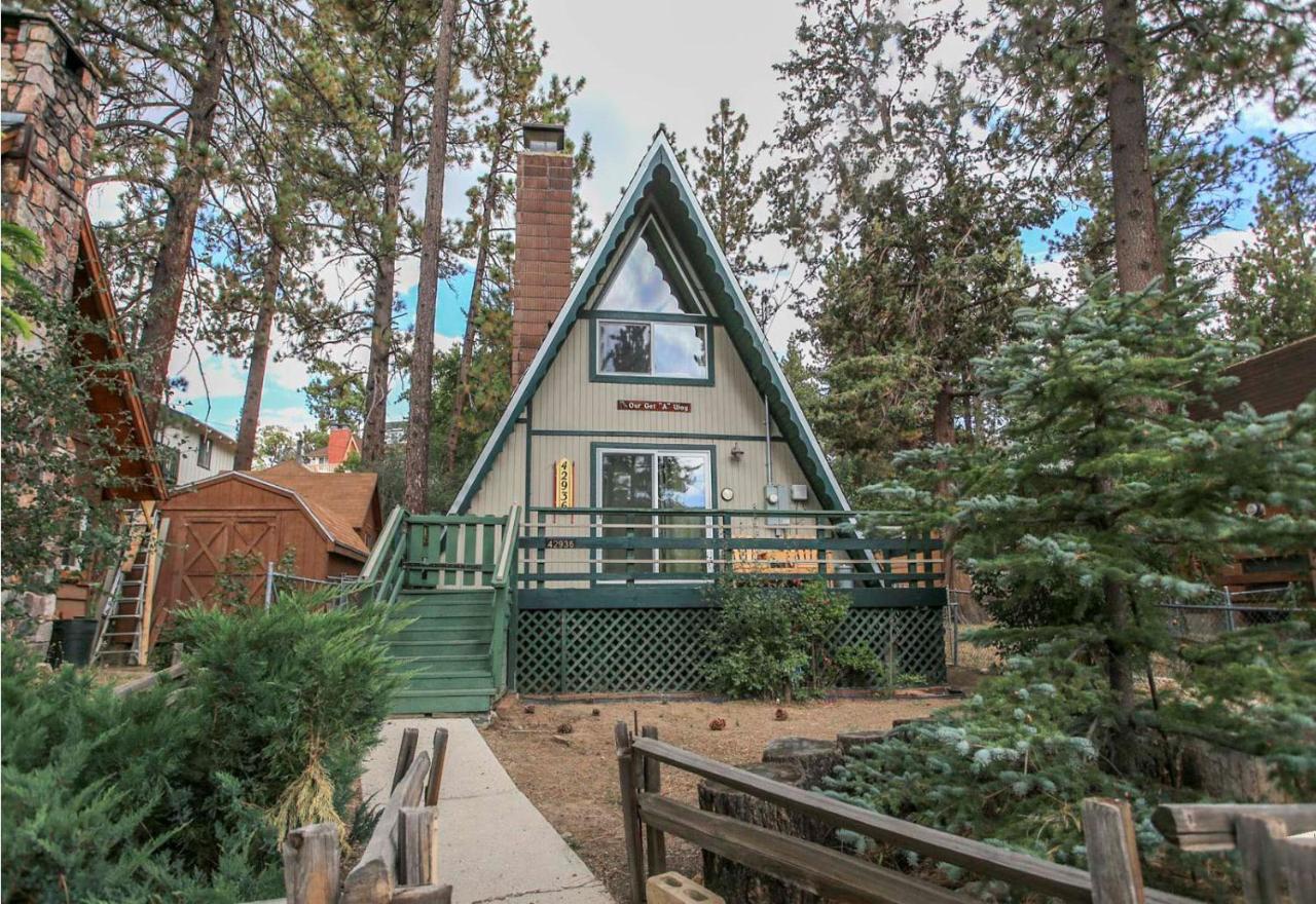 B&B Big Bear Lake - The Getaway - Amazing and cozy escape! With beautiful views of the Bear Mountain slopes! - Bed and Breakfast Big Bear Lake