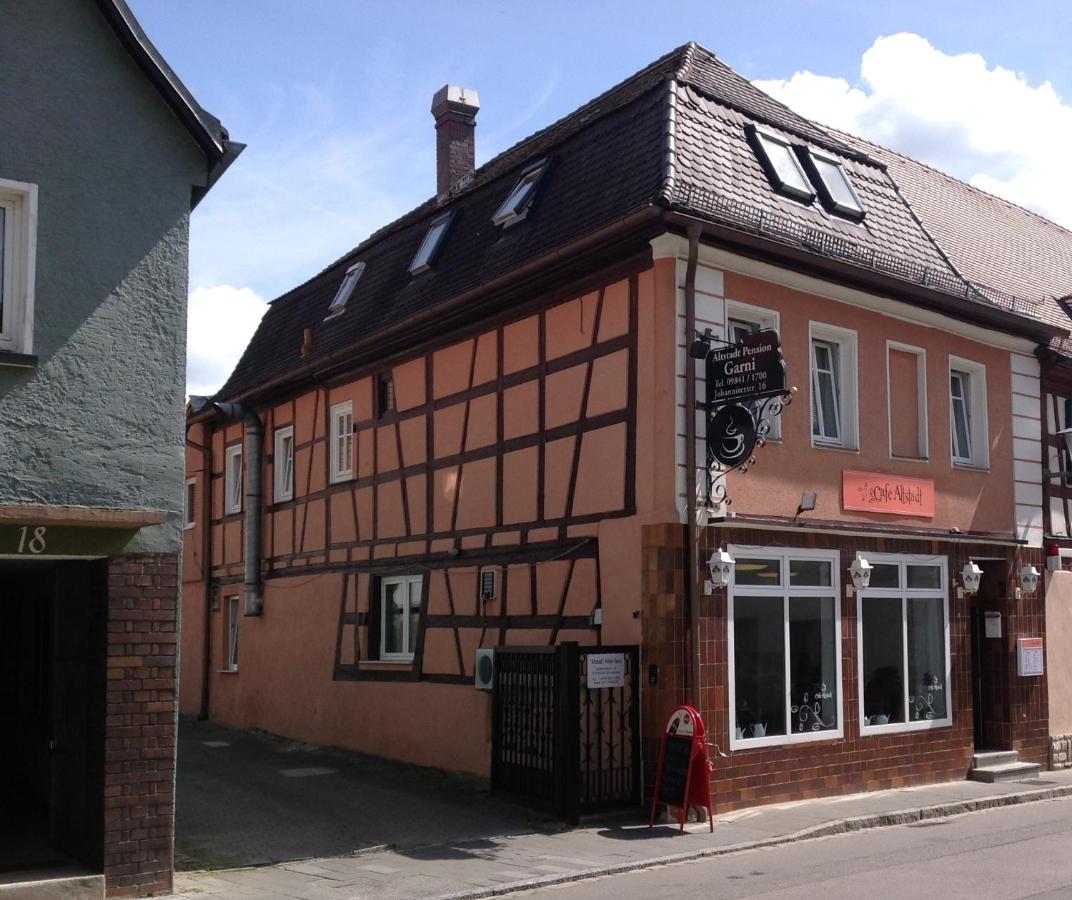 B&B Bad Windsheim - Pension Altstadt Garni - Bed and Breakfast Bad Windsheim